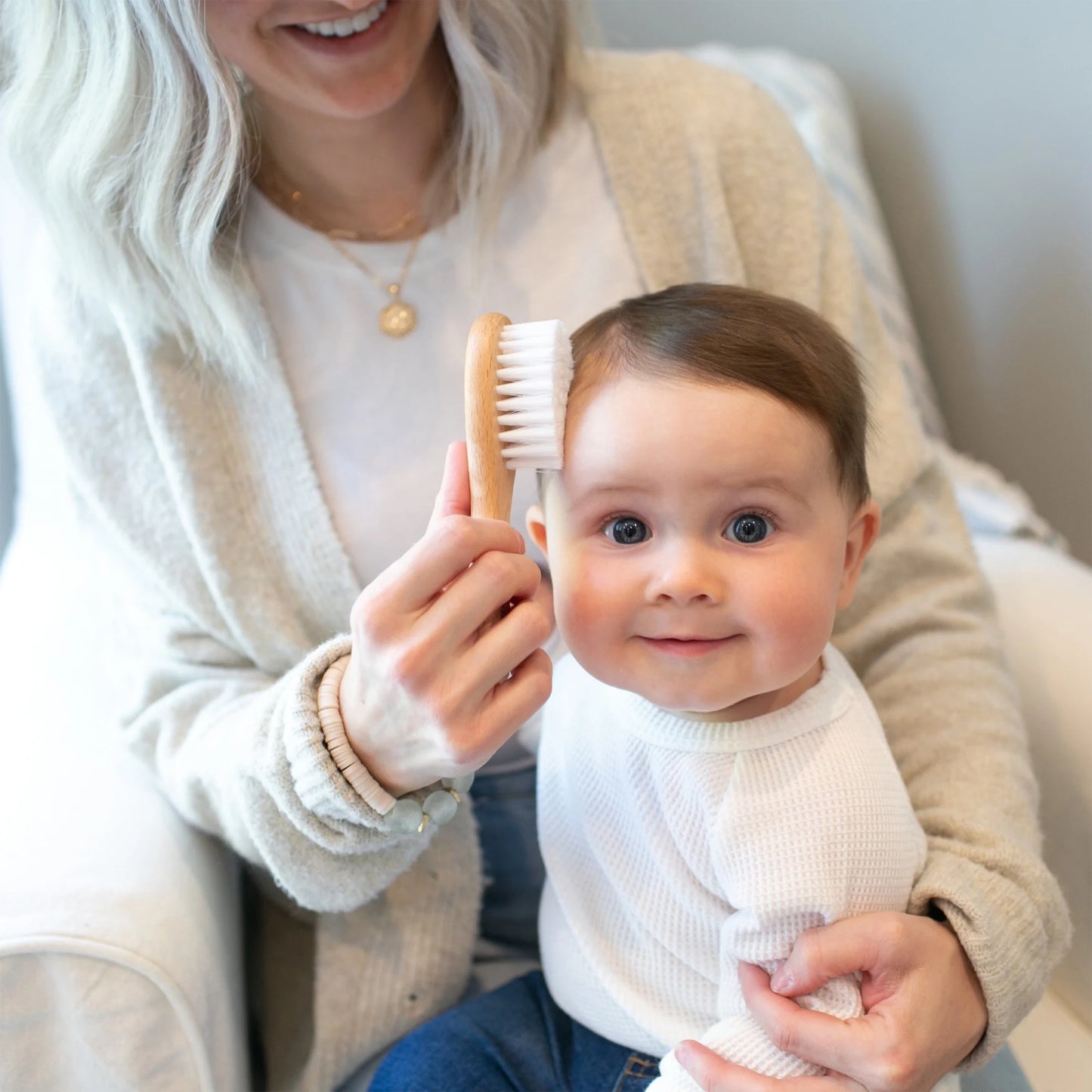 Baby Care Essentials with Nail Scissors/Case, Nasal Aspirator, Brush and Comb, 0 Months +, Kit